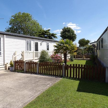 Hares Haven Pet Friendly Sleeps 6 Villa Kingston upon Hull Bagian luar foto