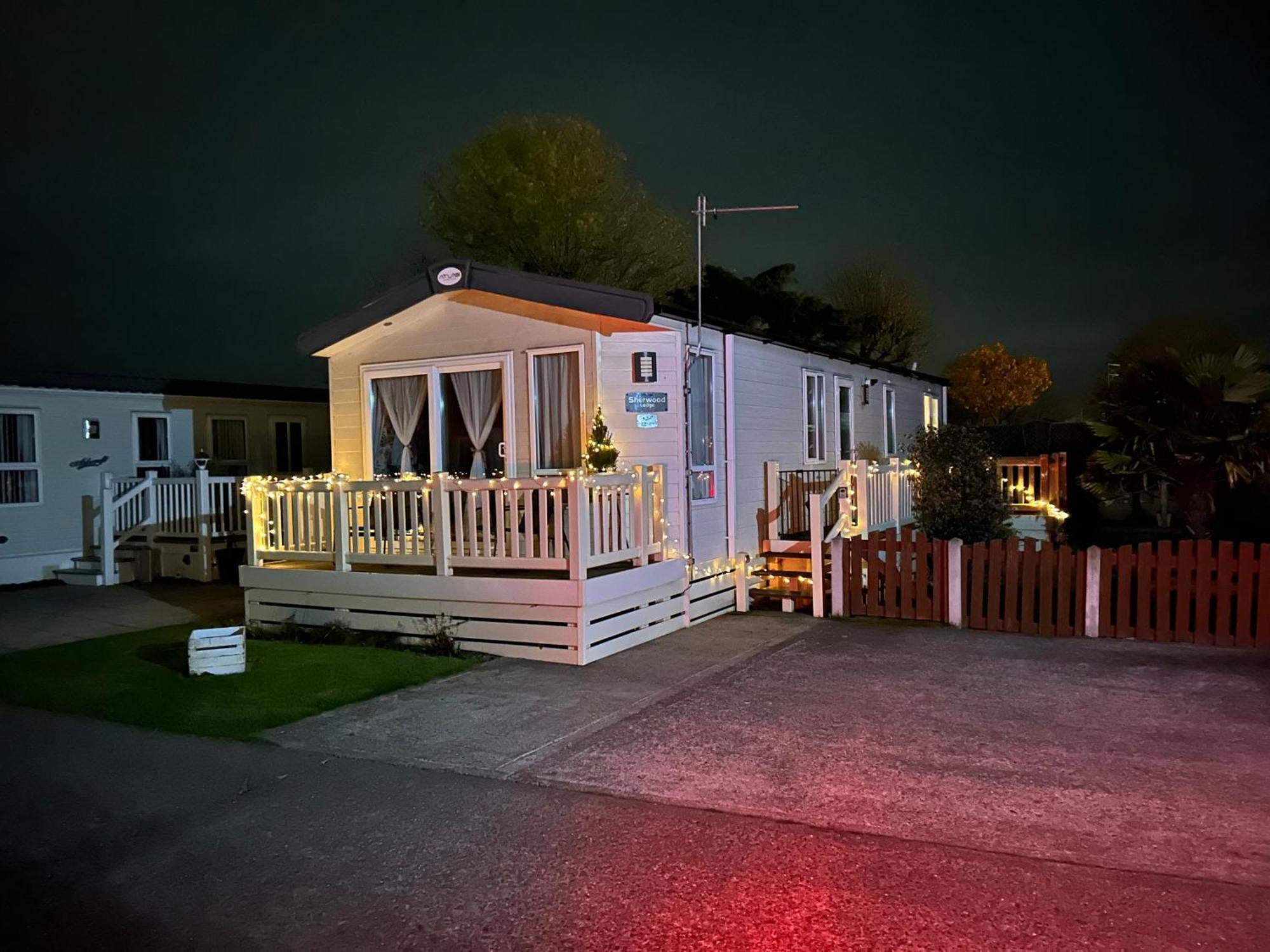 Hares Haven Pet Friendly Sleeps 6 Villa Kingston upon Hull Bagian luar foto
